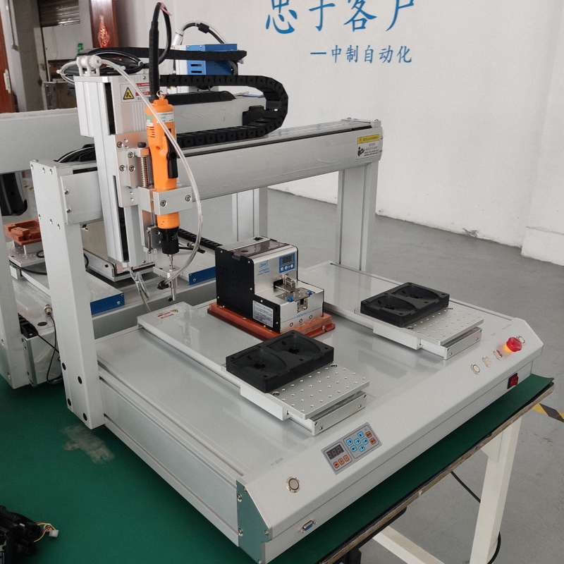 双轴锁附产品机构